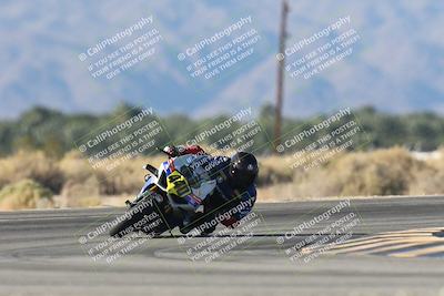 media/Nov-01-2025-CVMA (Sat) [[fc0f7531b8]]/Race 11-Amateur Supersport Open/